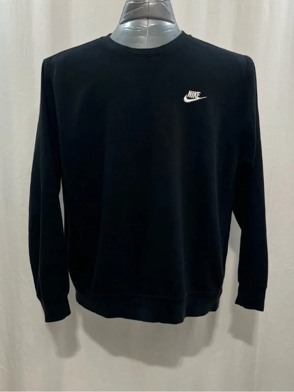 Nike classic crewneck